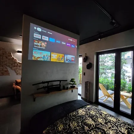 Luxury Vistula Old Town Apartments: Spa, Sauna & Pool Retreat Krakow Exterior photo
